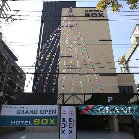 Box Hotel Daejeon Exterior photo