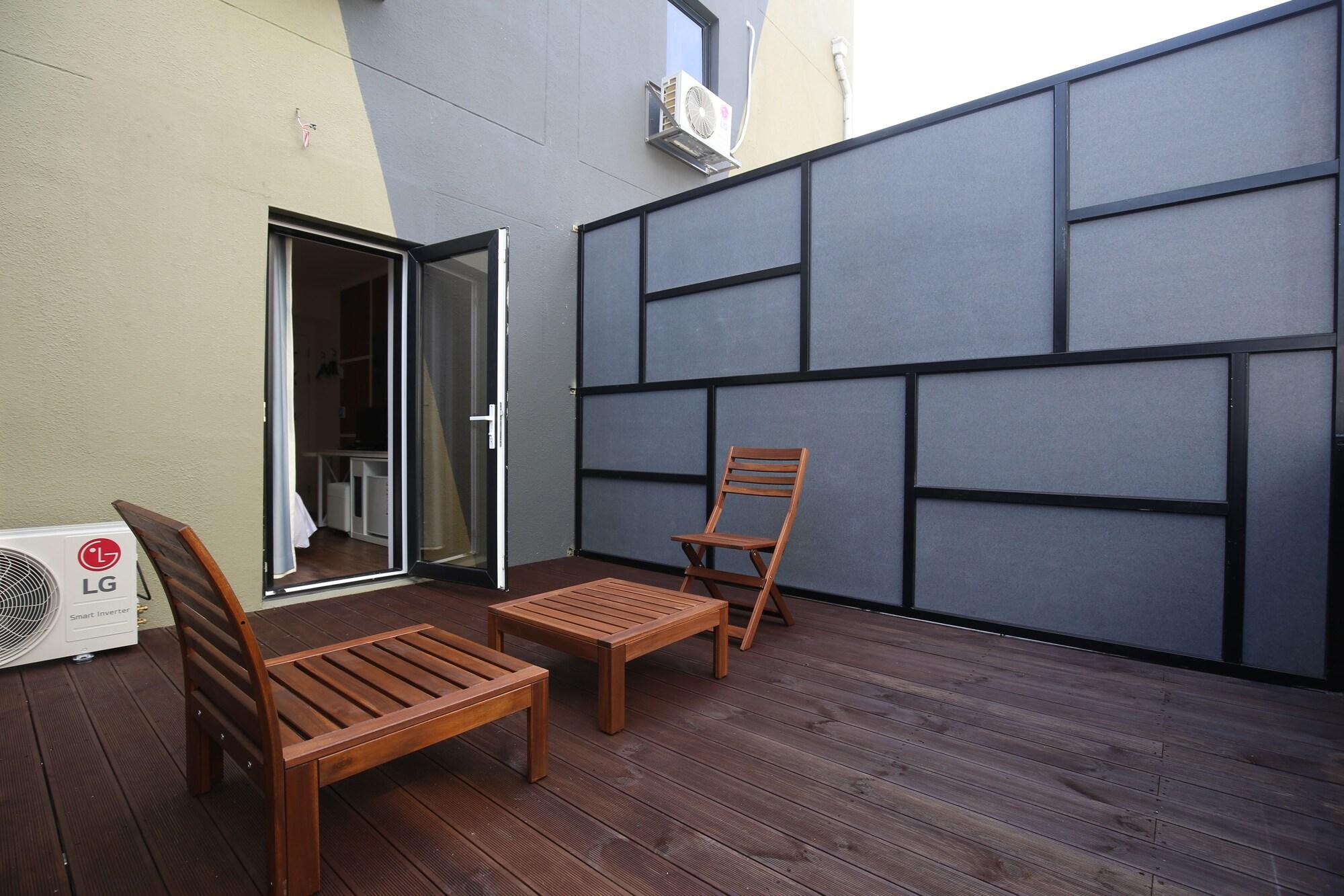 Box Hotel Daejeon Exterior photo