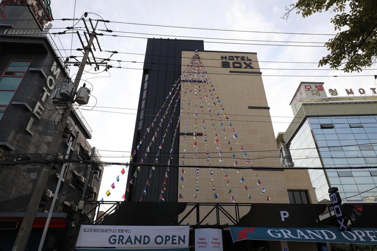 Box Hotel Daejeon Exterior photo